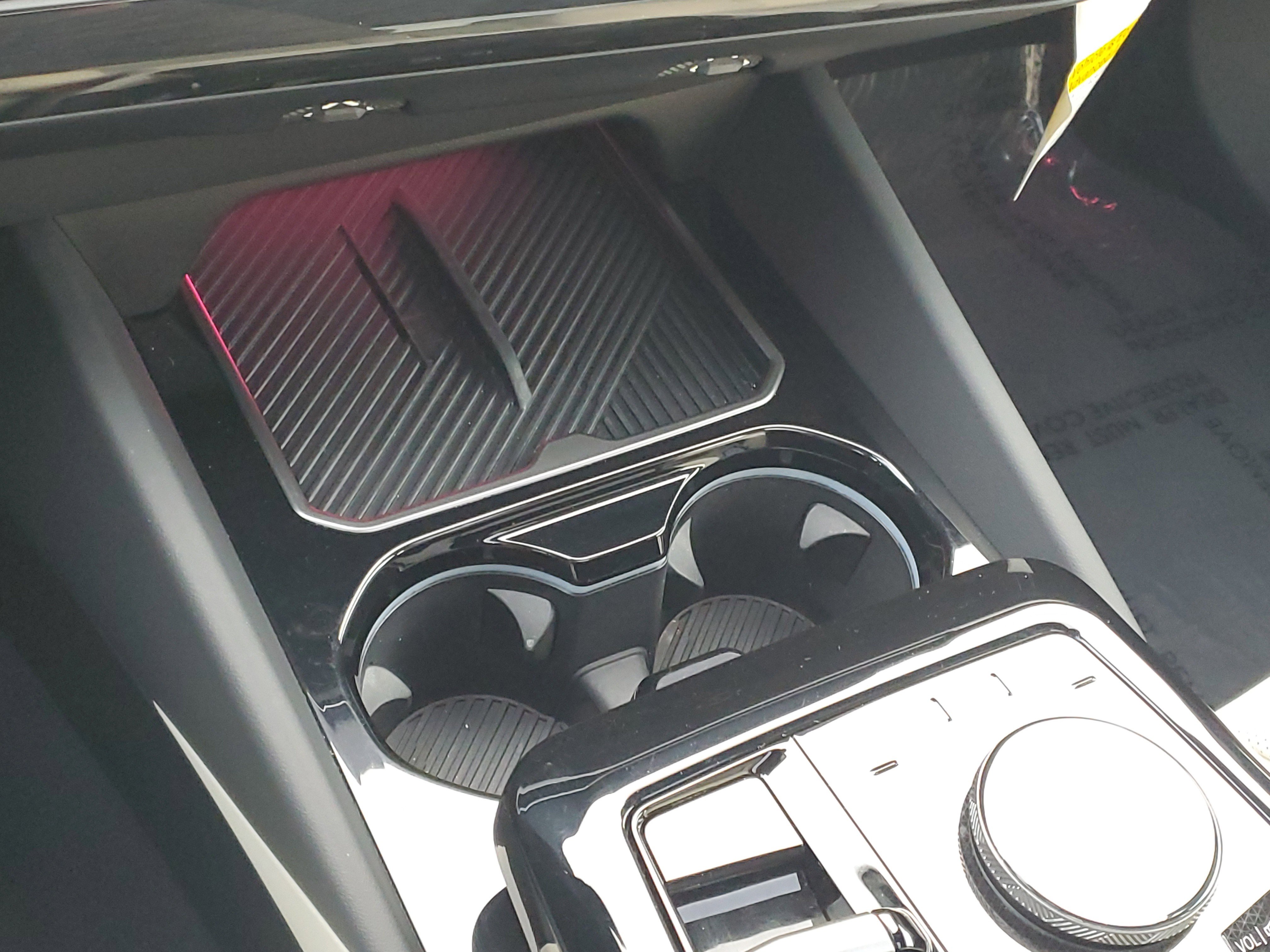 Certified 2024 BMW 530i xDrive w/ Premium Package image 19