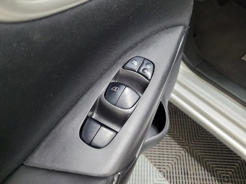 Used 2019 Nissan Sentra SV FWD image 27