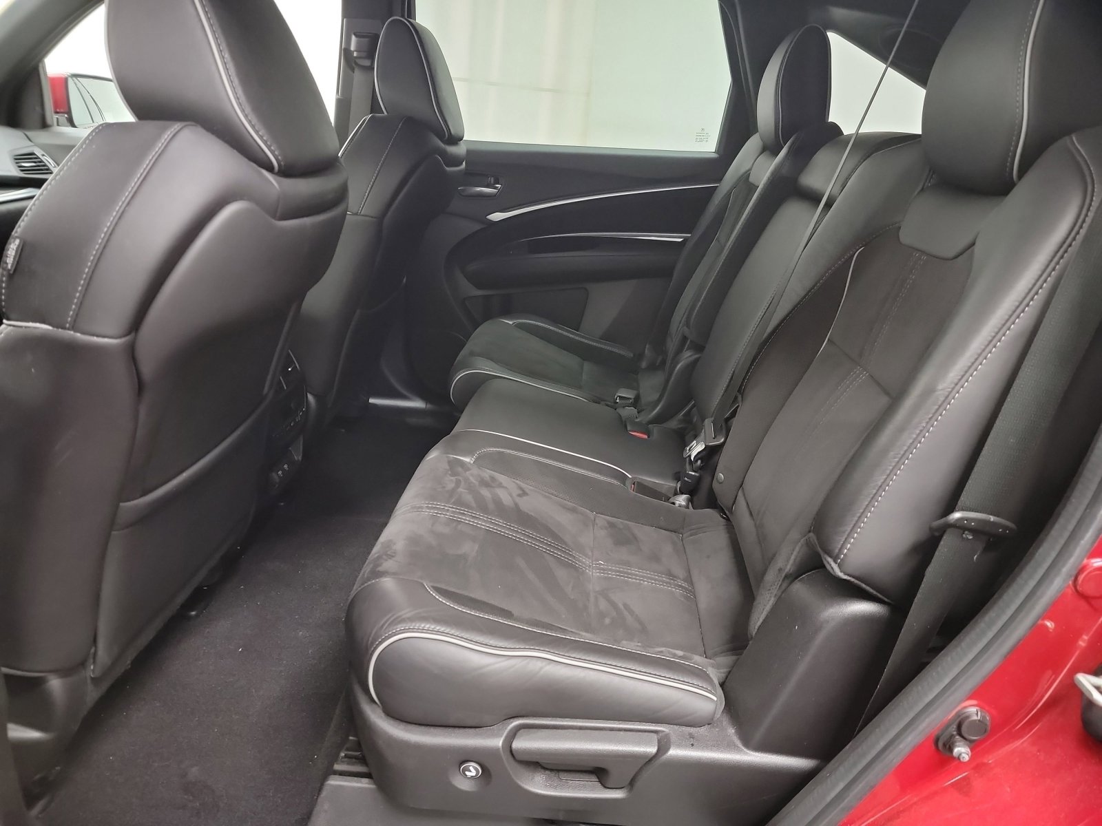 Used 2020 Acura MDX A-Spec image 28