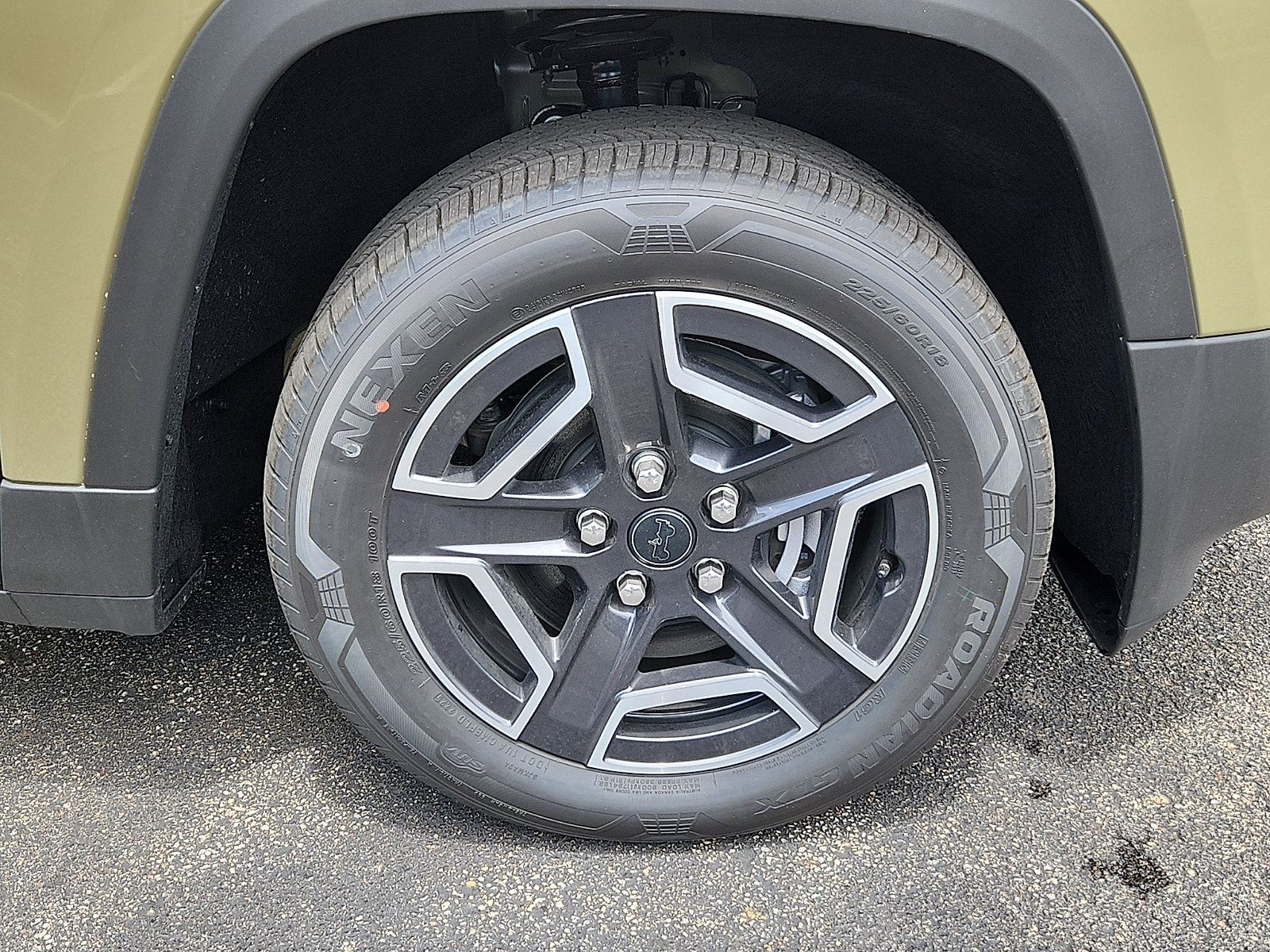 New 2026 Jeep Cherokee Laredo AWD/4WD image 8