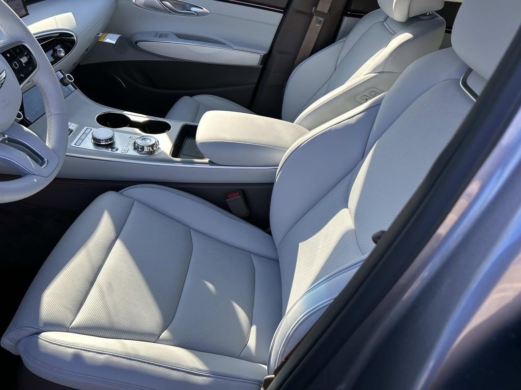 New 2026 Genesis GV70 2.5T Advanced image 14