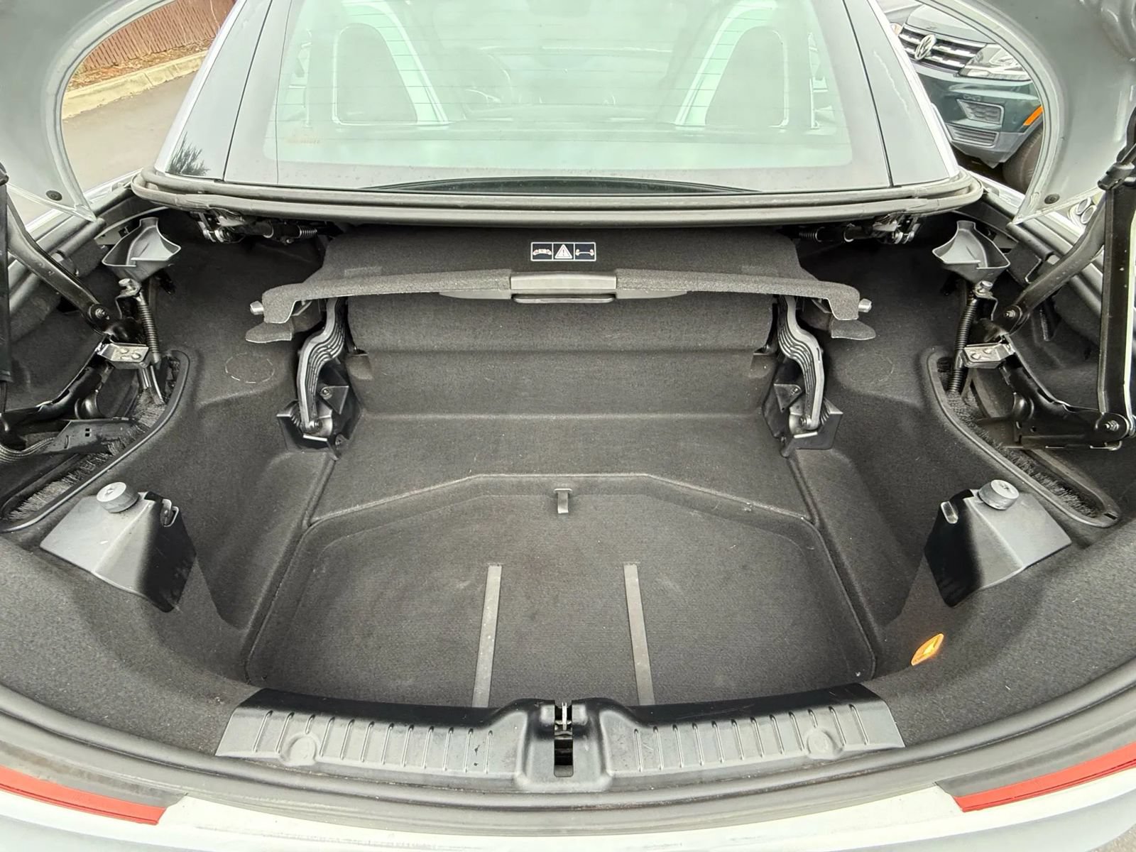 Used 2015 Mercedes-Benz SLK 250 image 13