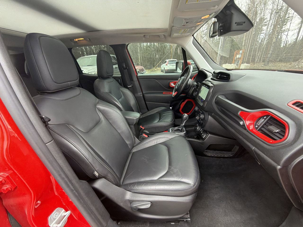 Used 2023 Jeep Renegade Limited w/ Sun/Sound Group AWD/4WD image 21
