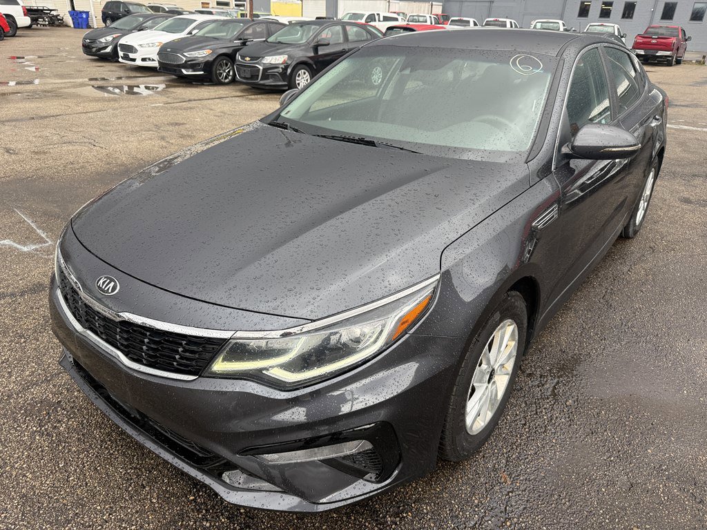 Used 2019 Kia Optima LX image 2