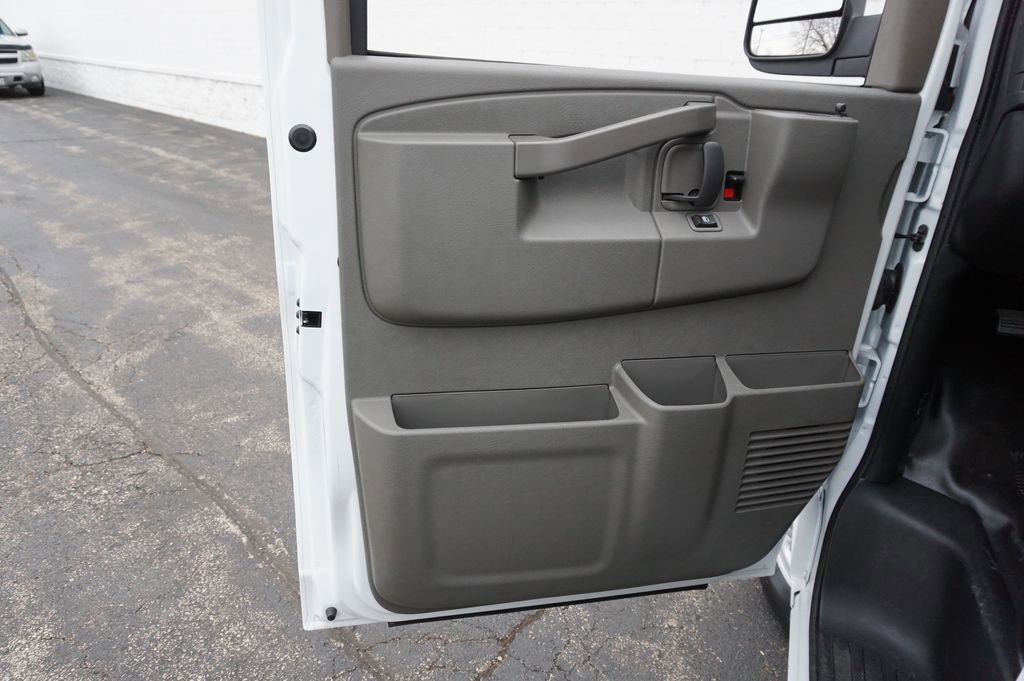 New 2025 Chevrolet Express 2500 w/ Driver Convenience Package RWD image 17