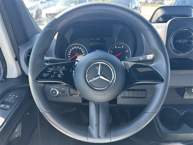 Used 2026 Mercedes-Benz Sprinter 2500 image 21