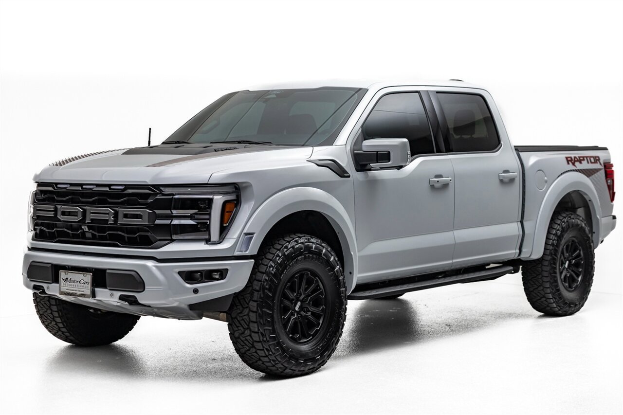 Used 2025 Ford F150 Raptor image 1