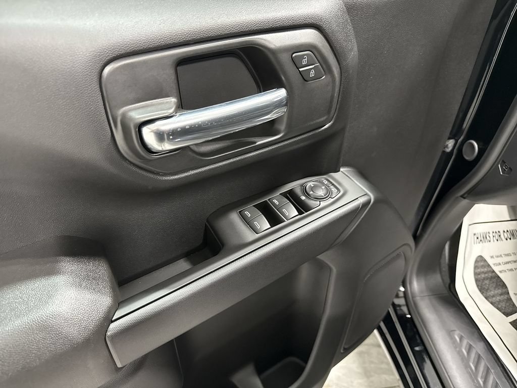 New 2026 Chevrolet Silverado 1500 Custom w/ Turbomax Blackout Package AWD/4WD image 24