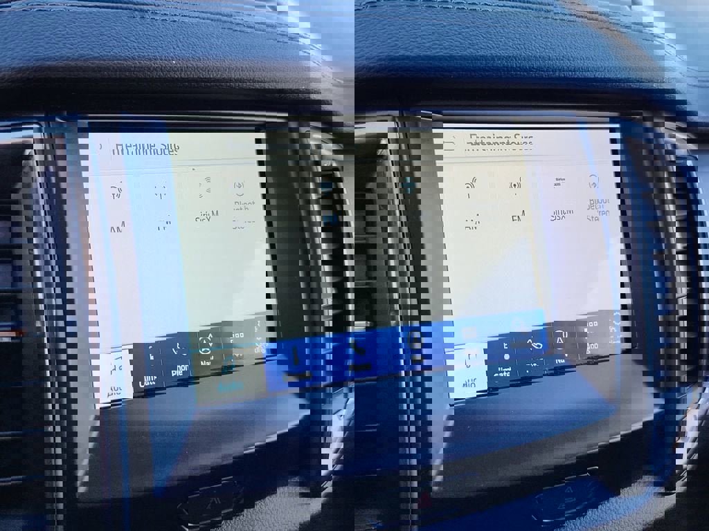 Used 2021 Ford Ranger Lariat w/ Tremor Off-Road Package image 25