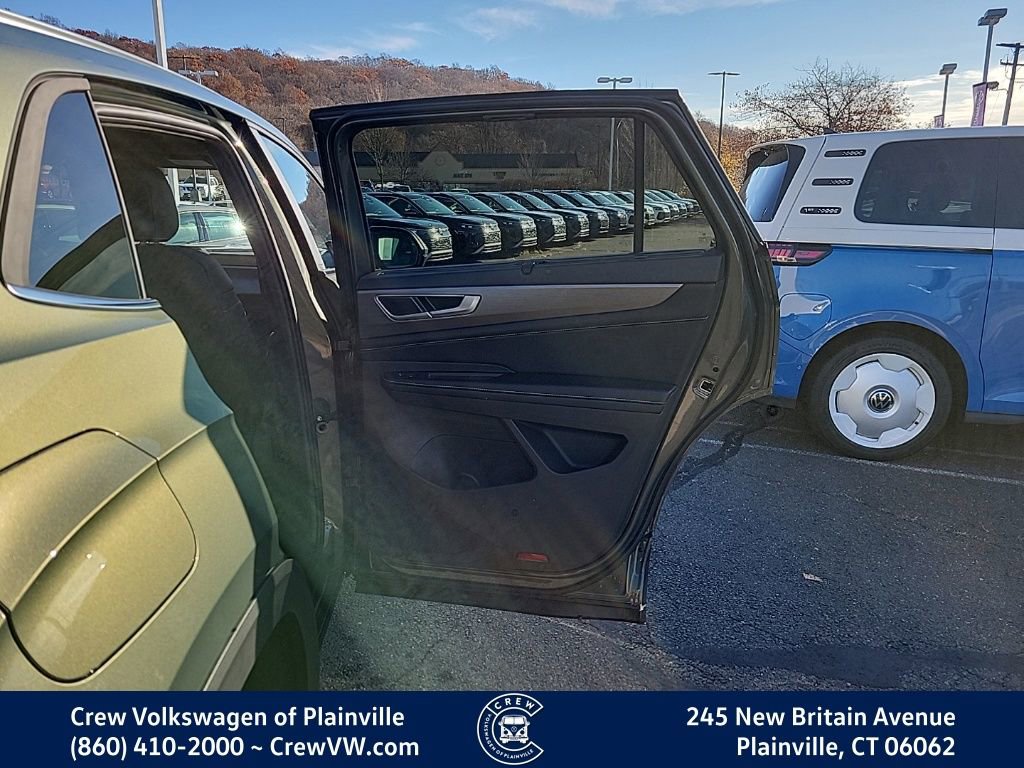 New 2026 Volkswagen Atlas Cross Sport SE image 45