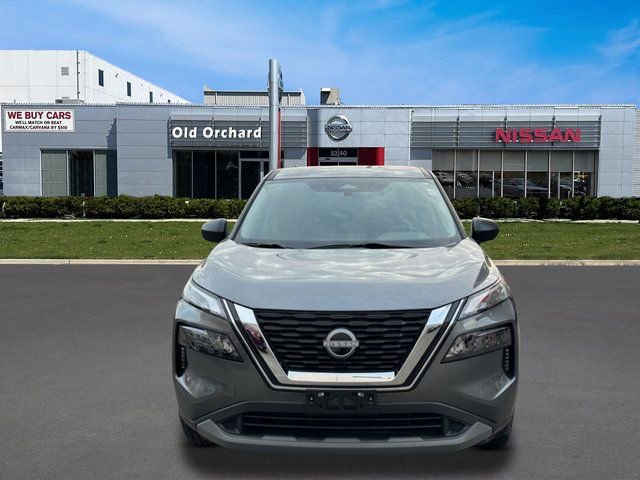 Used 2023 Nissan Rogue S image 2