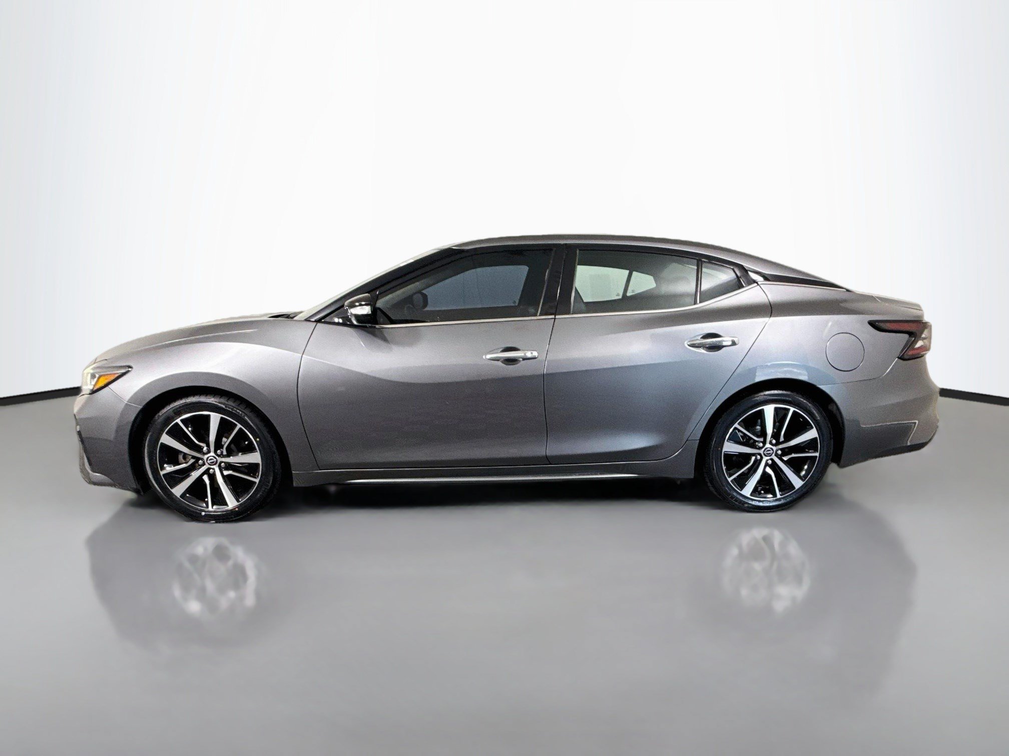 Used 2023 Nissan Maxima SV w/ Floor Mat Group FWD image 6