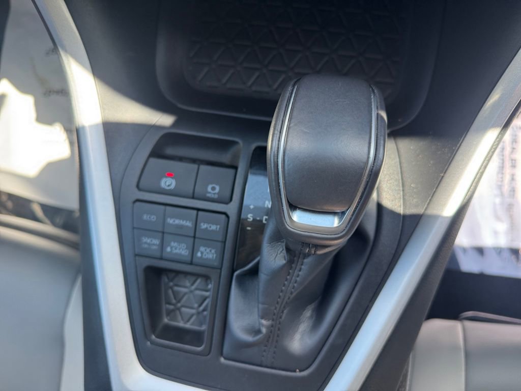 Used 2025 Toyota RAV4 XLE Premium w/ Weather Package image 21