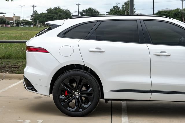 Used 2025 Jaguar F-PACE R-Dynamic S AWD/4WD image 8