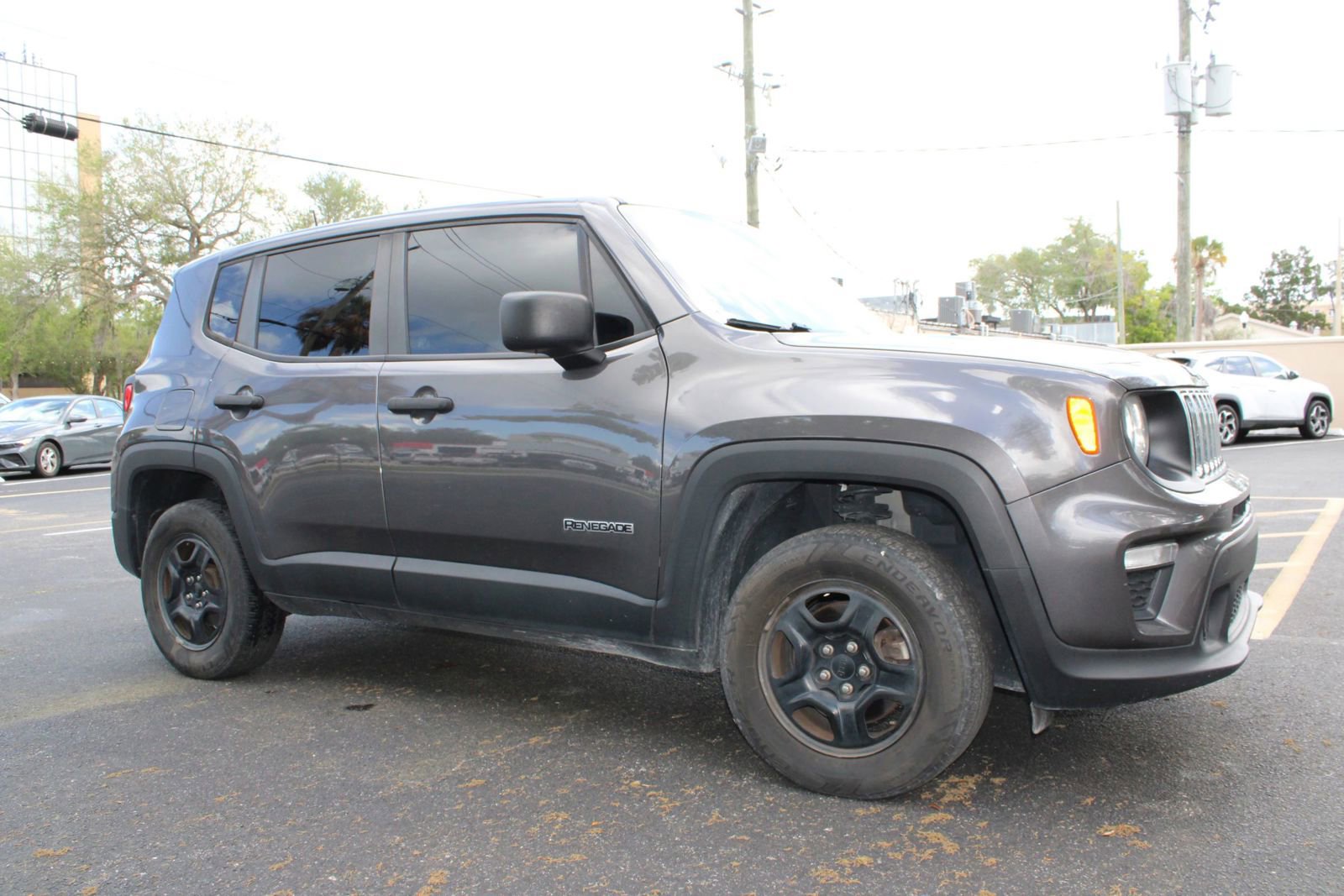 Used 2021 Jeep Renegade Sport image 16