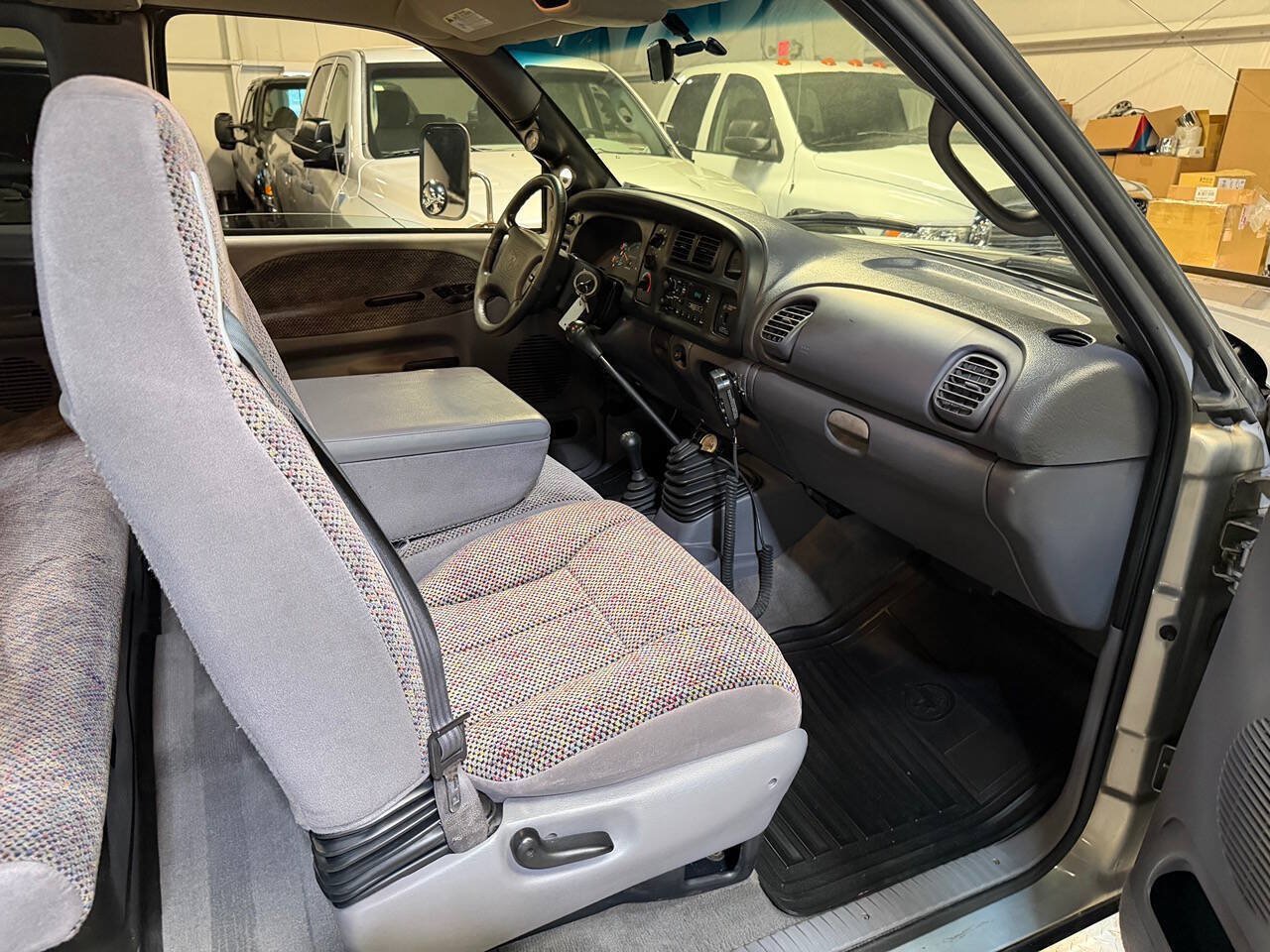 Used 1998 Dodge Ram 3500 Truck 4x4 Quad Cab image 28