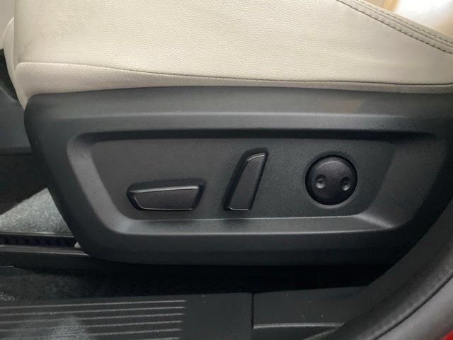 Certified 2023 Nissan Rogue SL w/ SL Premium Package AWD/4WD image 12