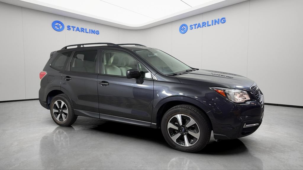 Used 2017 Subaru Forester 2.5i Premium w/ All-Weather Package AWD/4WD image 12