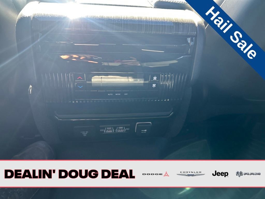 Used 2022 Jeep Wagoneer Series II w/ Premium Group I image 31