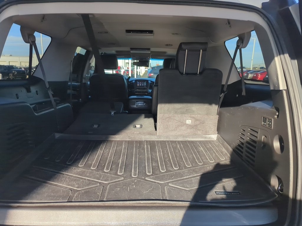 Used 2017 Chevrolet Suburban Premier image 46