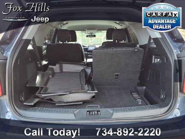 Used 2021 Ford Explorer Limited w/ Equipment Group 301A image 10