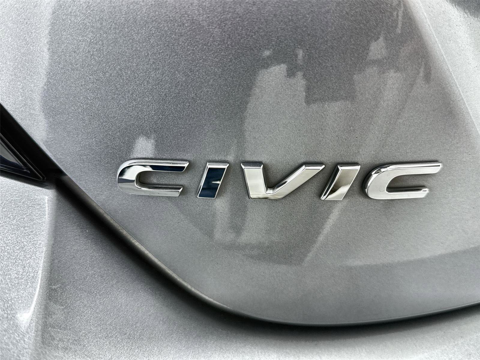 Used 2017 Honda Civic EX-L image 19