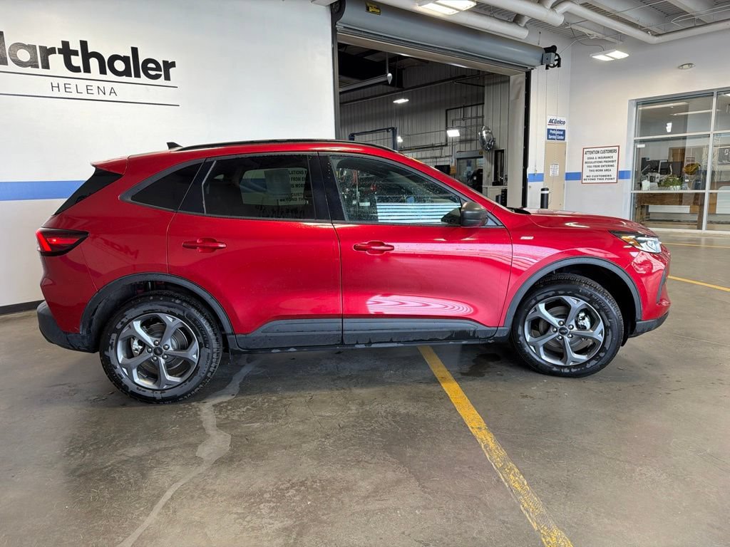 Used 2025 Ford Escape ST-Line AWD/4WD image 4