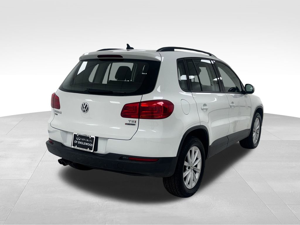 Used 2017 Volkswagen Tiguan S image 7