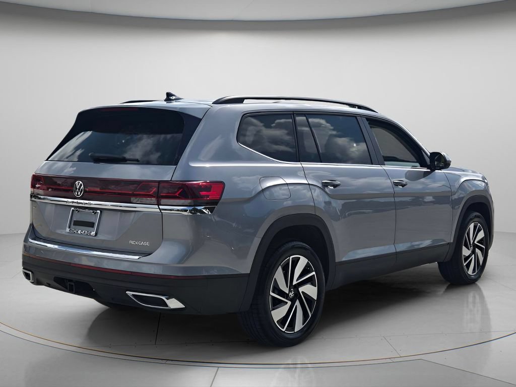 Certified 2026 Volkswagen Atlas SE FWD image 6