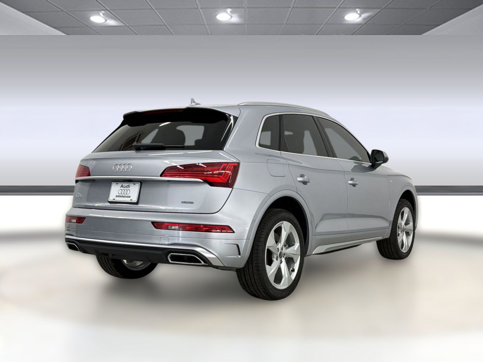 Certified 2025 Audi Q5 2.0T Premium Plus AWD/4WD image 9
