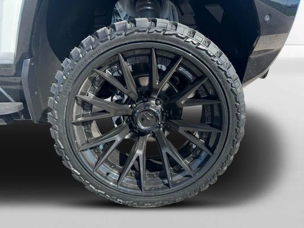 New 2025 GMC Hummer EV 2X image 39