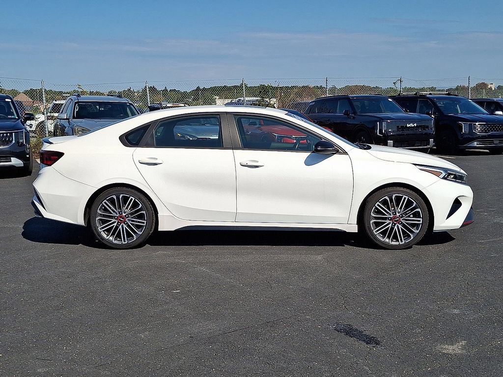 Certified 2023 Kia Forte GT FWD image 7