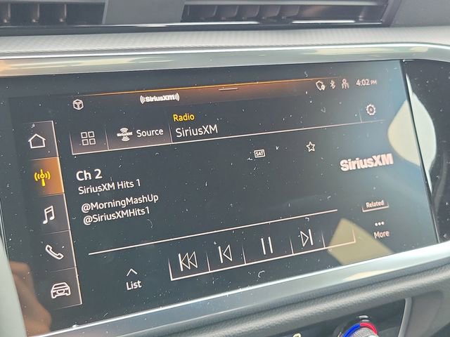 New 2025 Audi Q3 2.0T Premium image 12