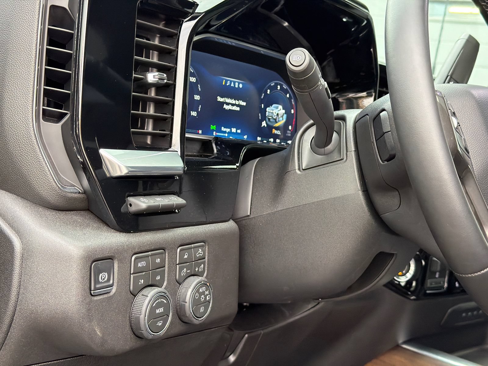 Used 2026 Chevrolet Silverado 2500 High Country w/ Midnight Edition AWD/4WD image 22