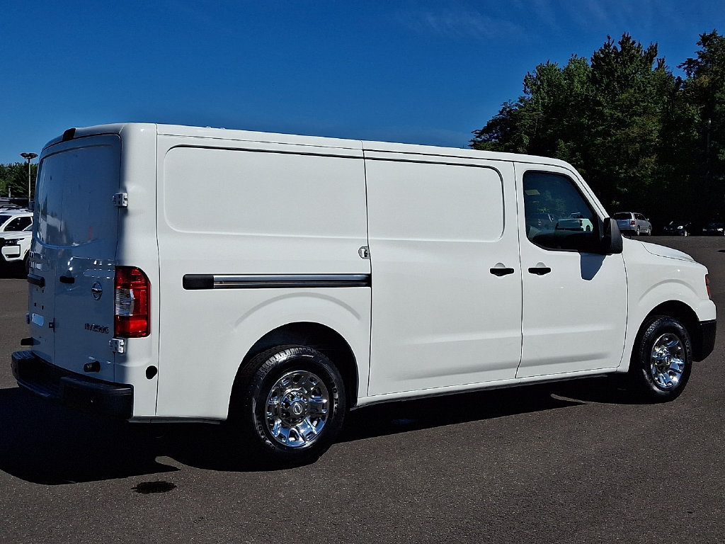 Used 2018 Nissan NV 2500 SV RWD image 7