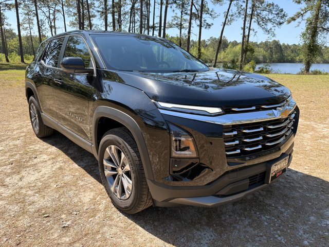 Used 2025 Chevrolet Equinox LT image 7