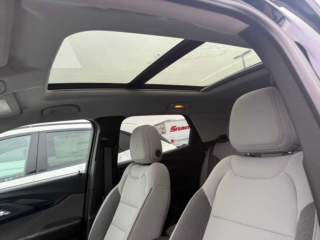 Used 2021 Chevrolet TrailBlazer LT w/ Sun and Liftgate Package image 12
