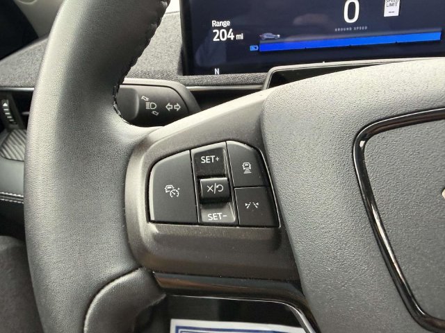 Used 2022 Ford Mustang Mach-E Premium AWD/4WD image 28
