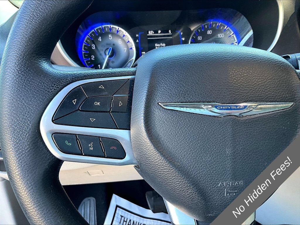 Used 2021 Chrysler Voyager Lxi FWD image 15