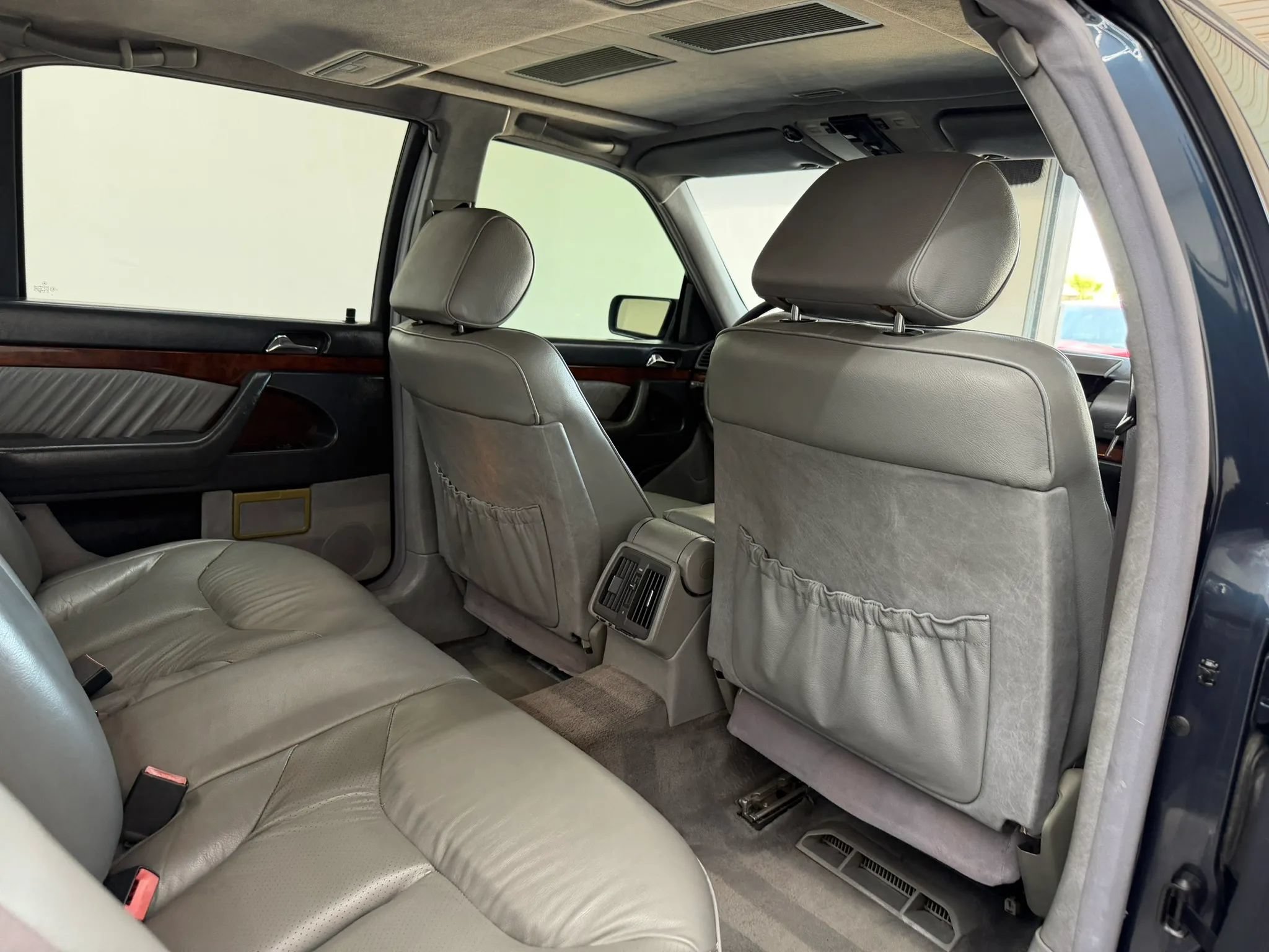 Used 1997 Mercedes-Benz S 420 image 29