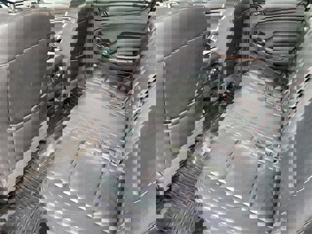 Used 2016 Chevrolet Suburban LT image 12