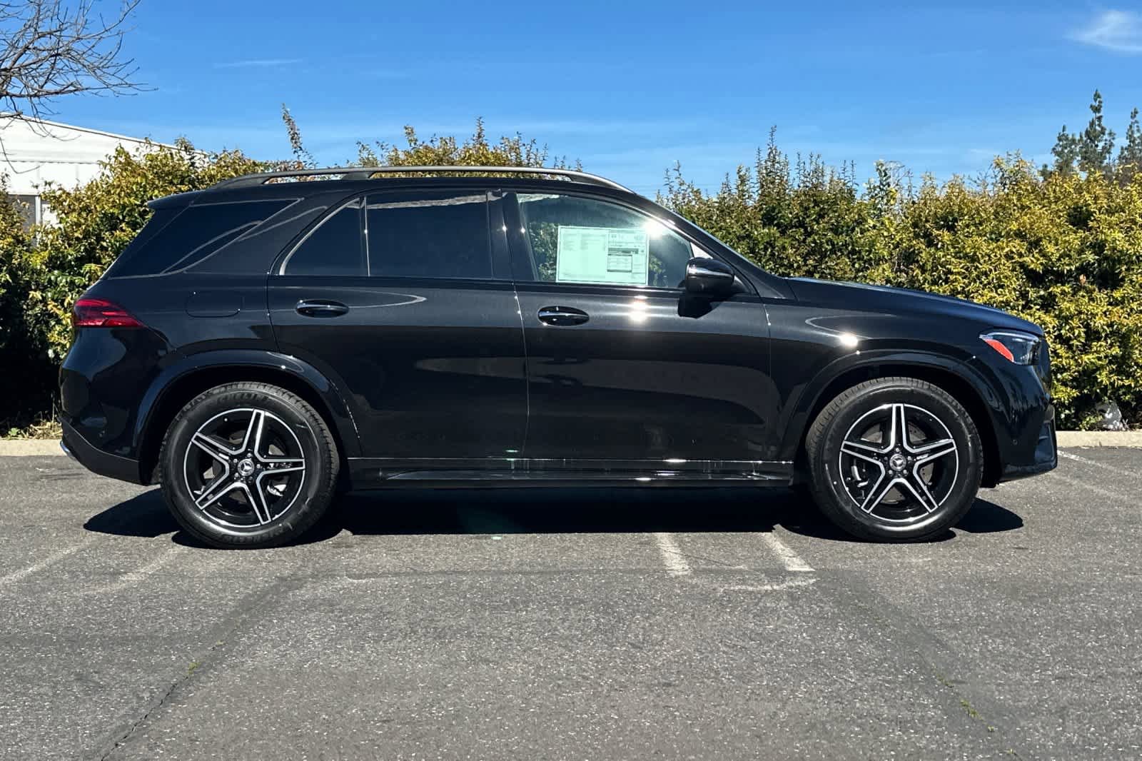 New 2026 Mercedes-Benz GLE 350 4MATIC image 2