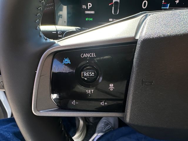 Used 2025 Nissan Murano Platinum w/ Cargo Package AWD/4WD image 37