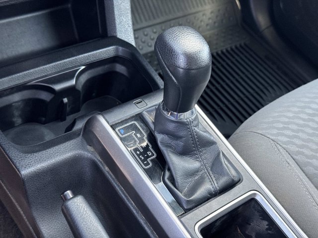 Used 2023 Toyota Tacoma SR5 RWD image 16