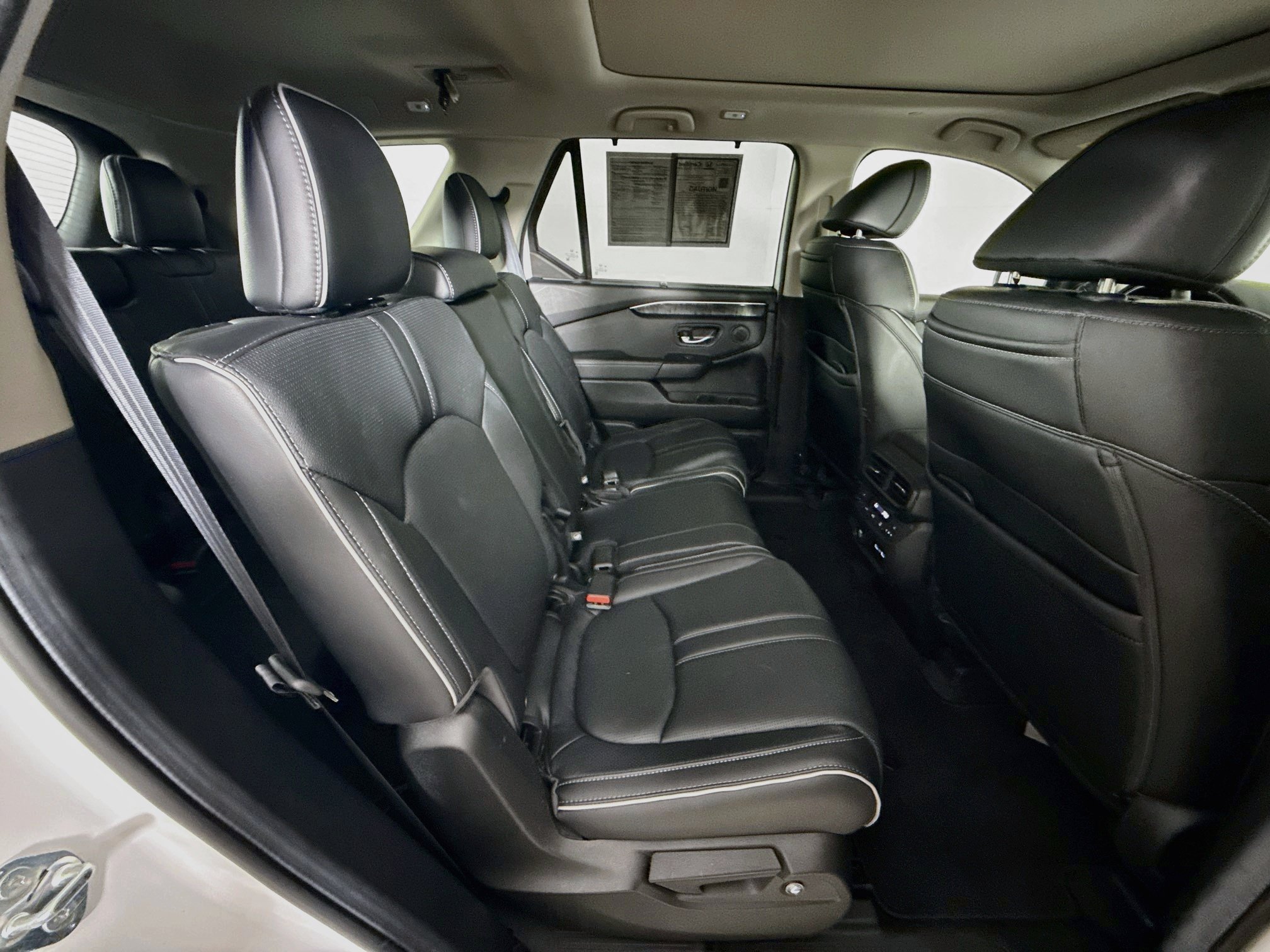 Certified 2023 Honda Pilot Elite image 37