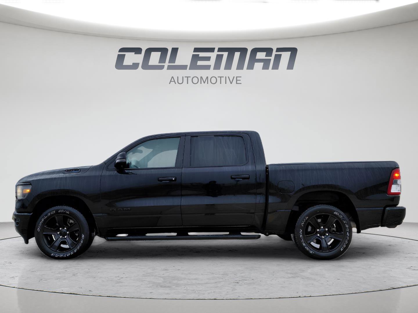 Used 2023 RAM 1500 Big Horn image 2