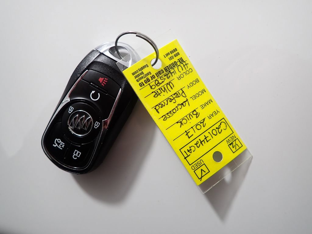 Used 2017 Buick LaCrosse Preferred image 37