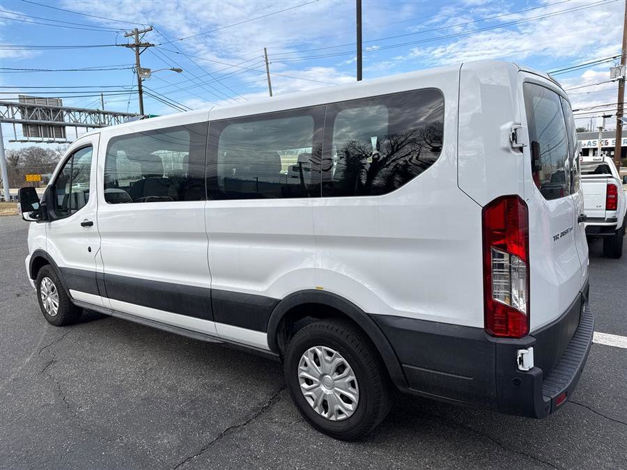 Used 2022 Ford Transit 350 XLT image 23