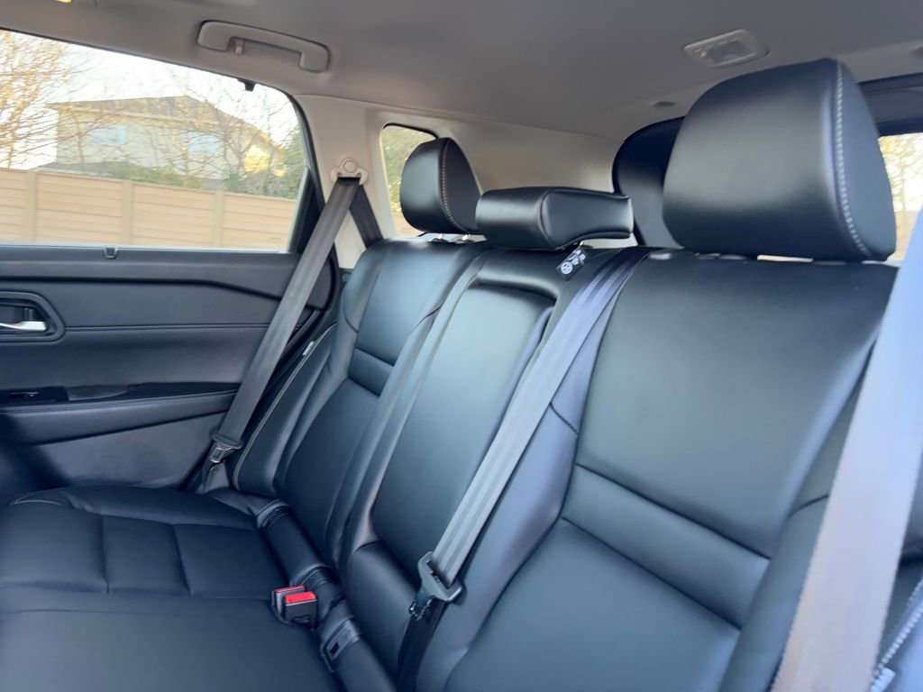 Used 2024 Nissan Rogue SL w/ SL Premium Package image 28