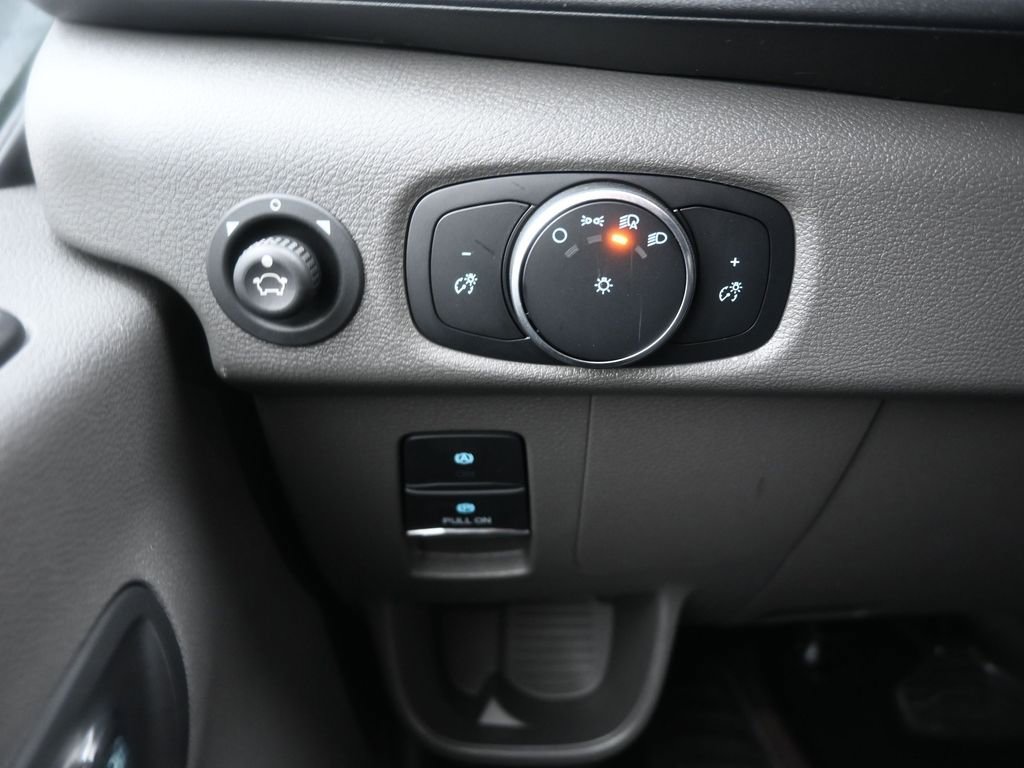 New 2026 Ford Transit 250 148 Medium Roof w/ Load Area Protection Package image 13